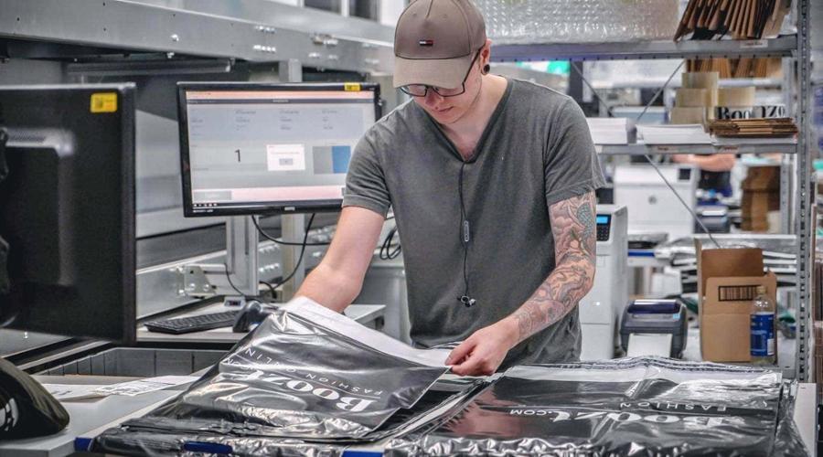 Warehouse Optimization during Peak Season: Strategic Guide